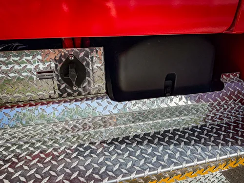 Rescue exterior view, photo 66 of 99